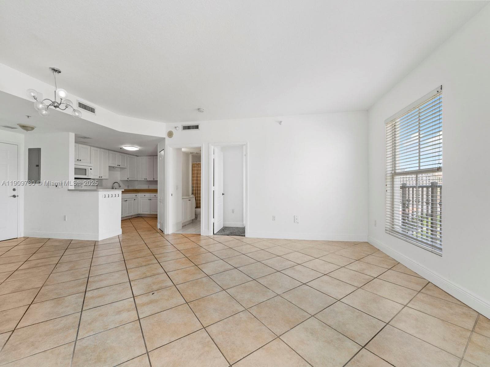 1627 SW 37th Ave # 1103, Miami FL 33145 — 7