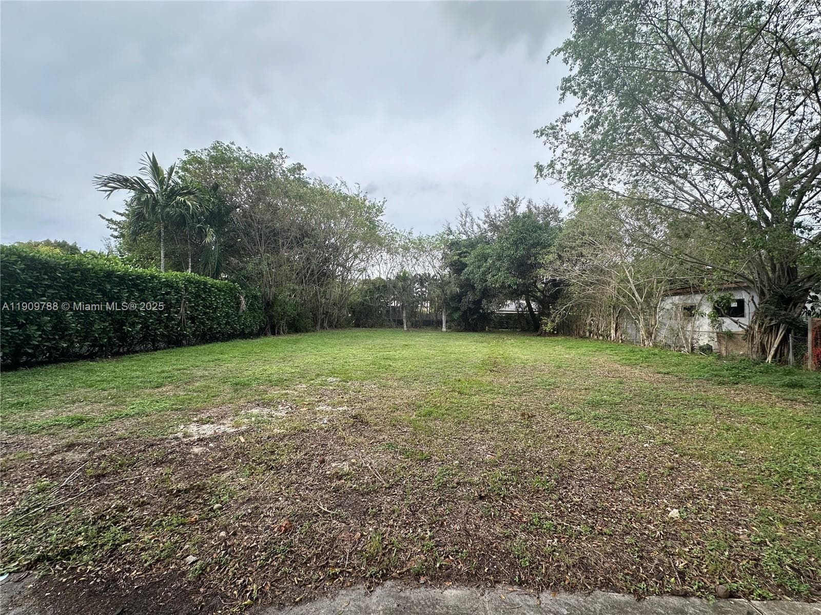 157 NW 104th St, Miami Shores FL 33150 — 1
