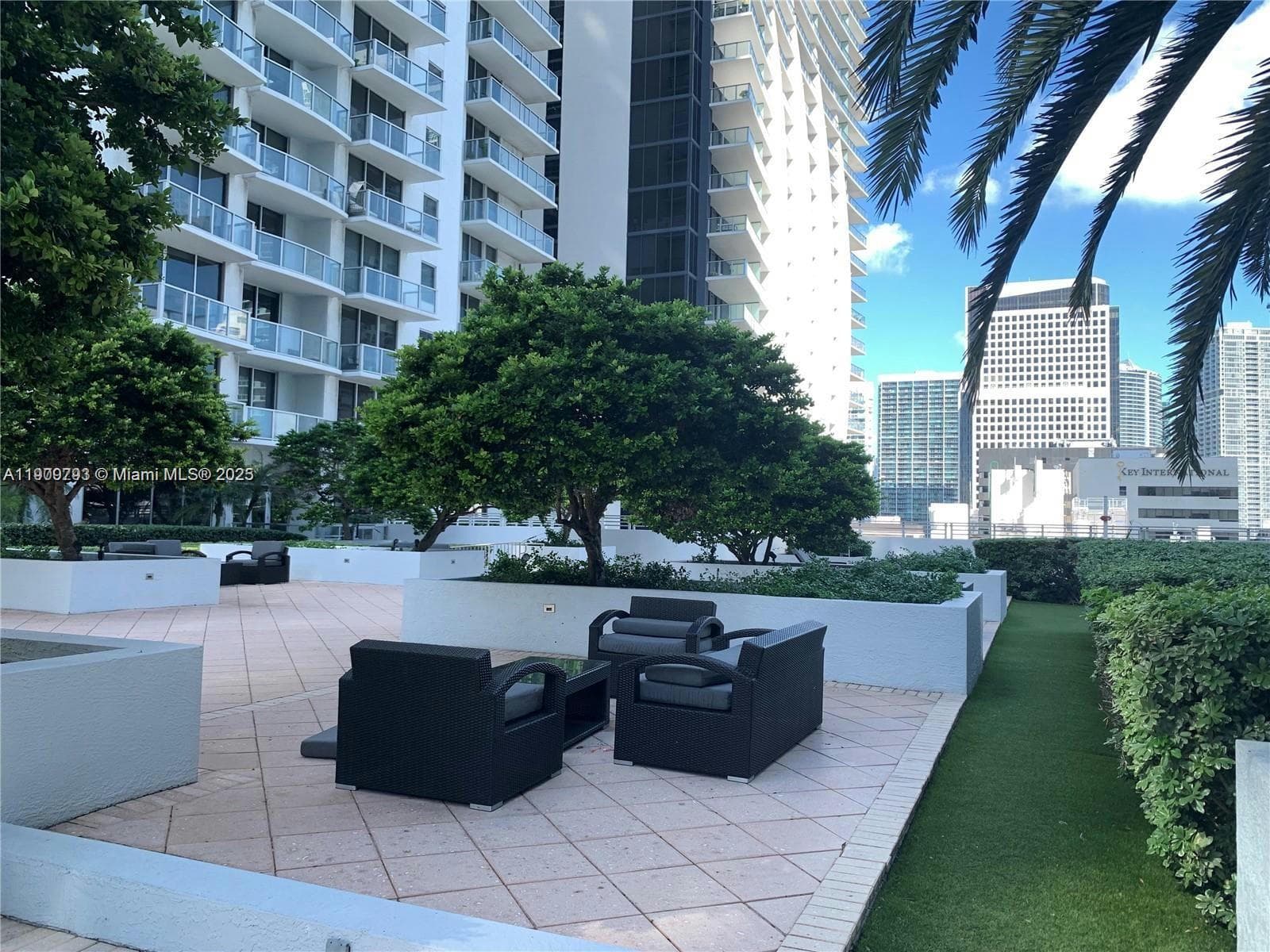 1060 Brickell Ave # 1701, Miami FL 33131 — 2