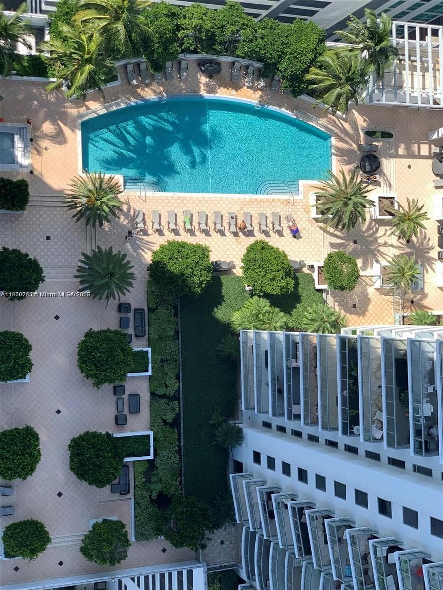 1060 Brickell Ave # 1701, Miami FL 33131 — 3