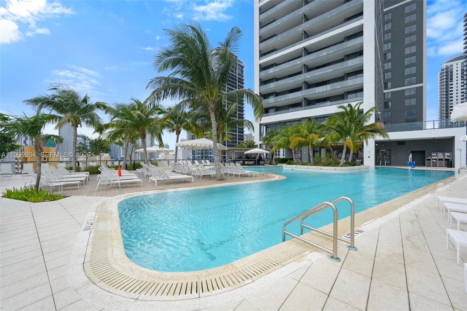159 NE 6th St # 3706, Miami FL 33132 — 14