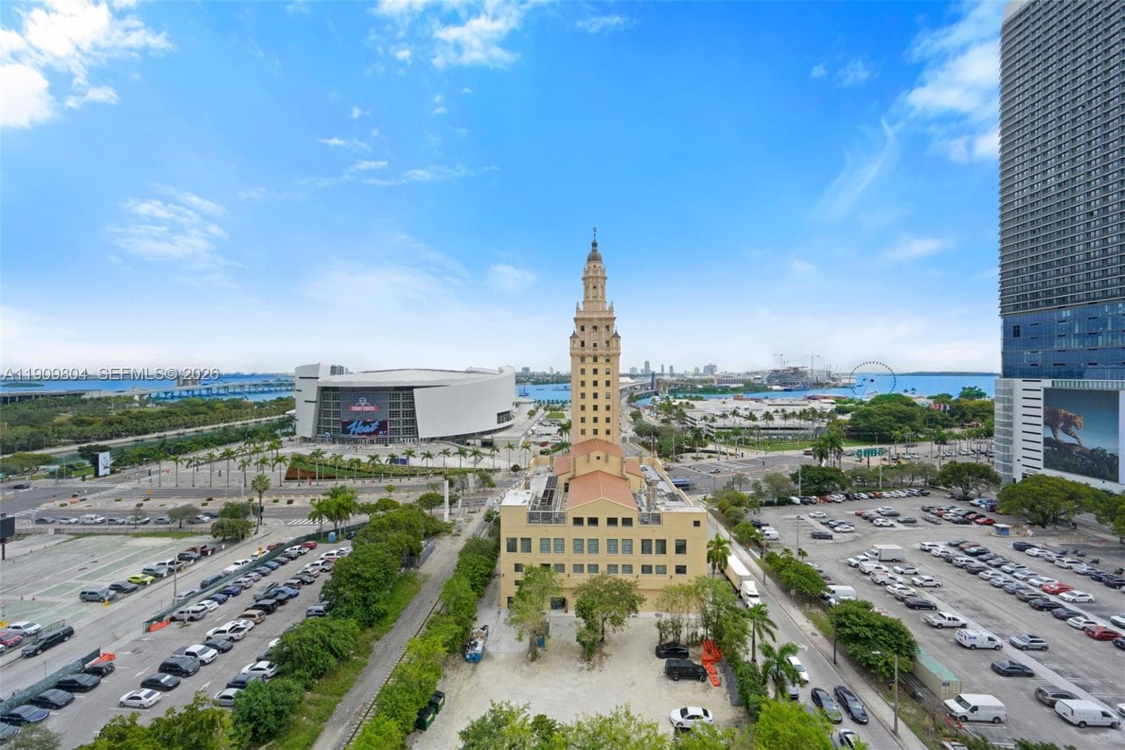 159 NE 6th St # 3706, Miami FL 33132 — 15