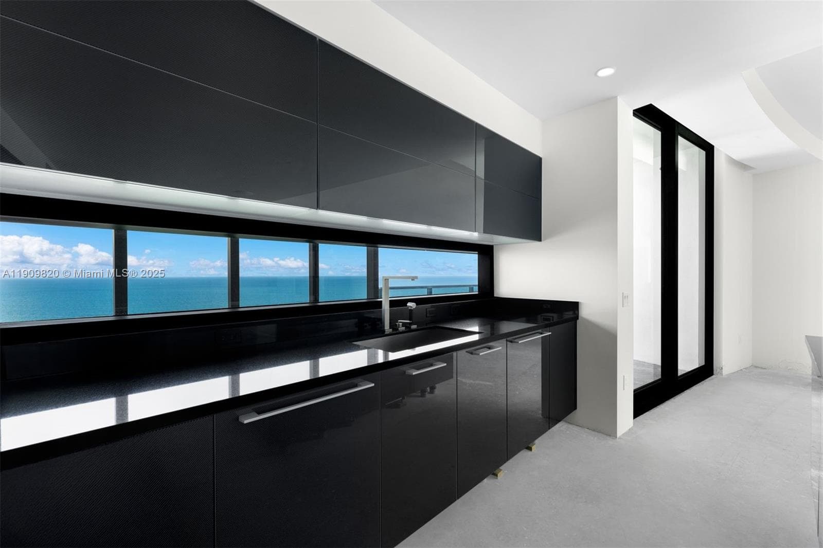 18555 Collins Ave # 3205, Sunny Isles Beach FL 33160 — 20