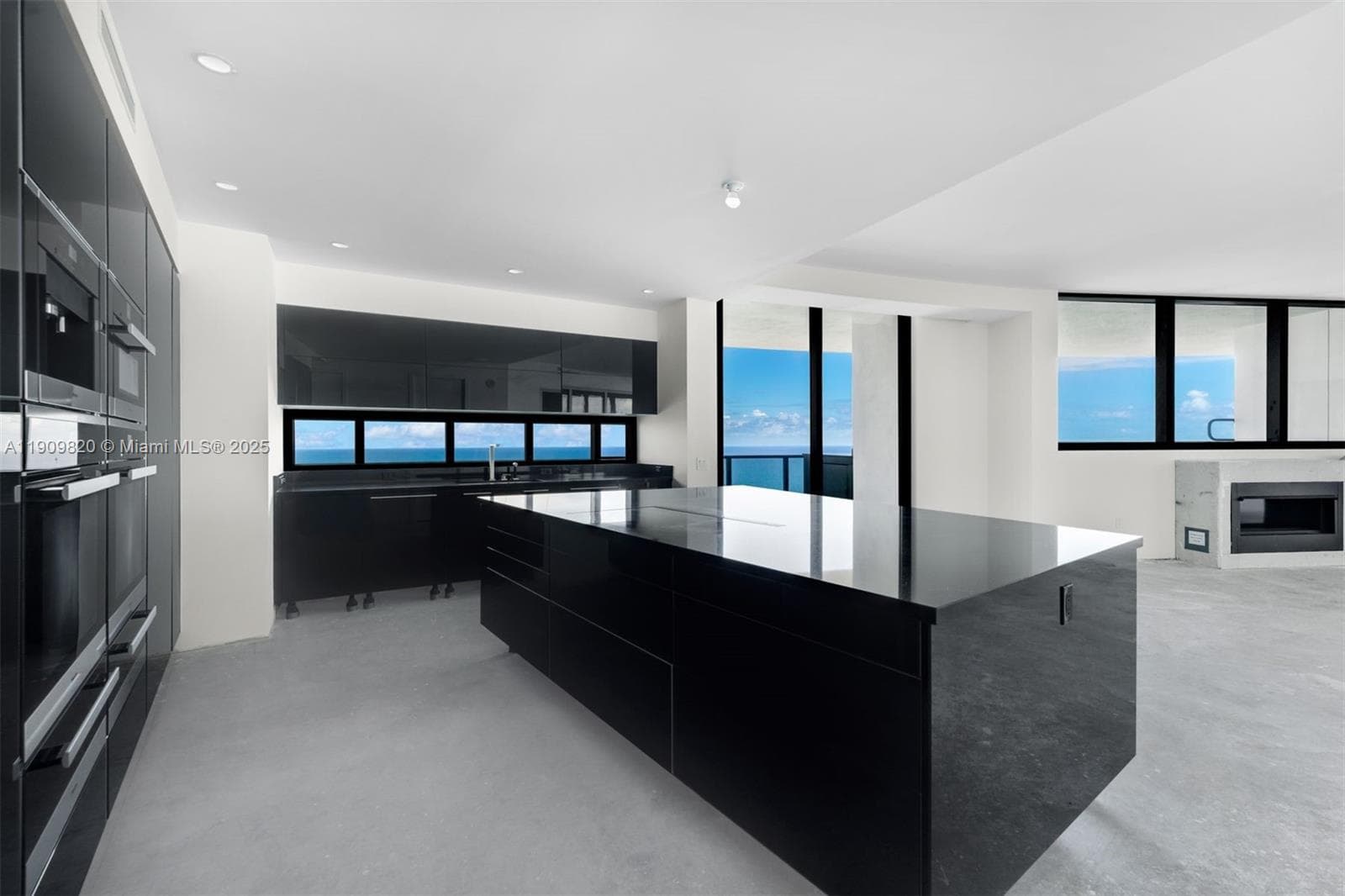 18555 Collins Ave # 3205, Sunny Isles Beach FL 33160 — 18