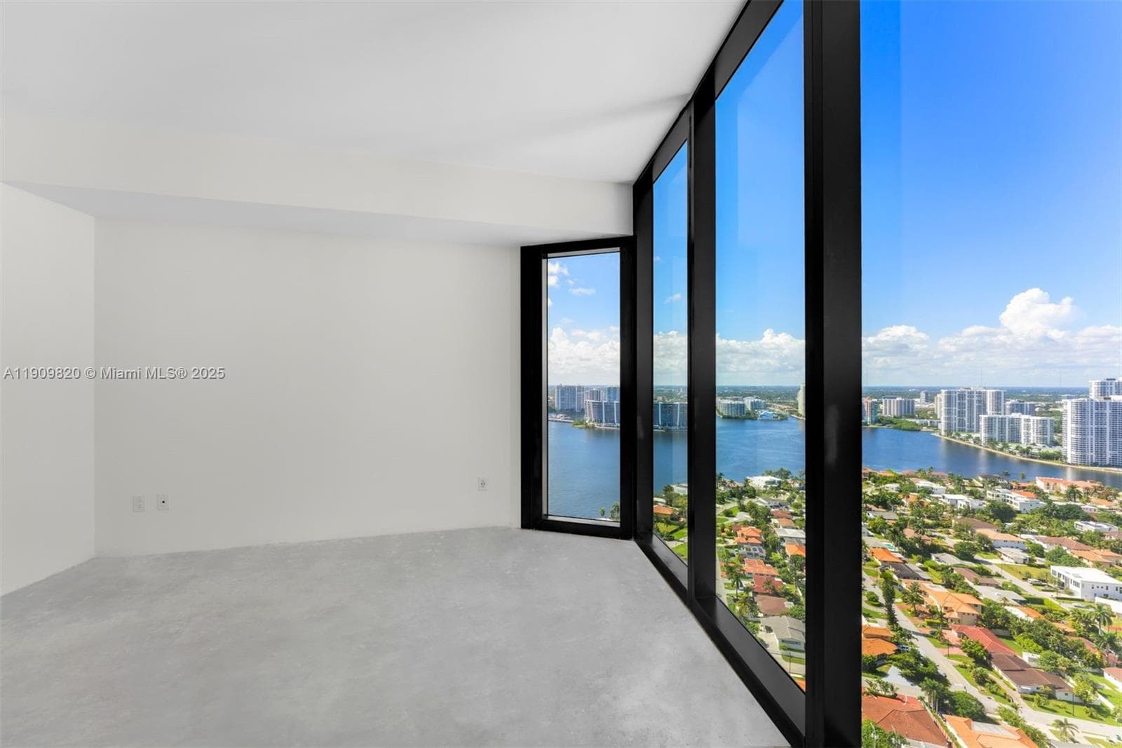 18555 Collins Ave # 3205, Sunny Isles Beach FL 33160 — 37