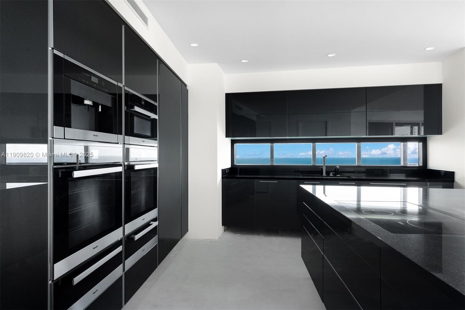 18555 Collins Ave # 3205, Sunny Isles Beach FL 33160 — 19