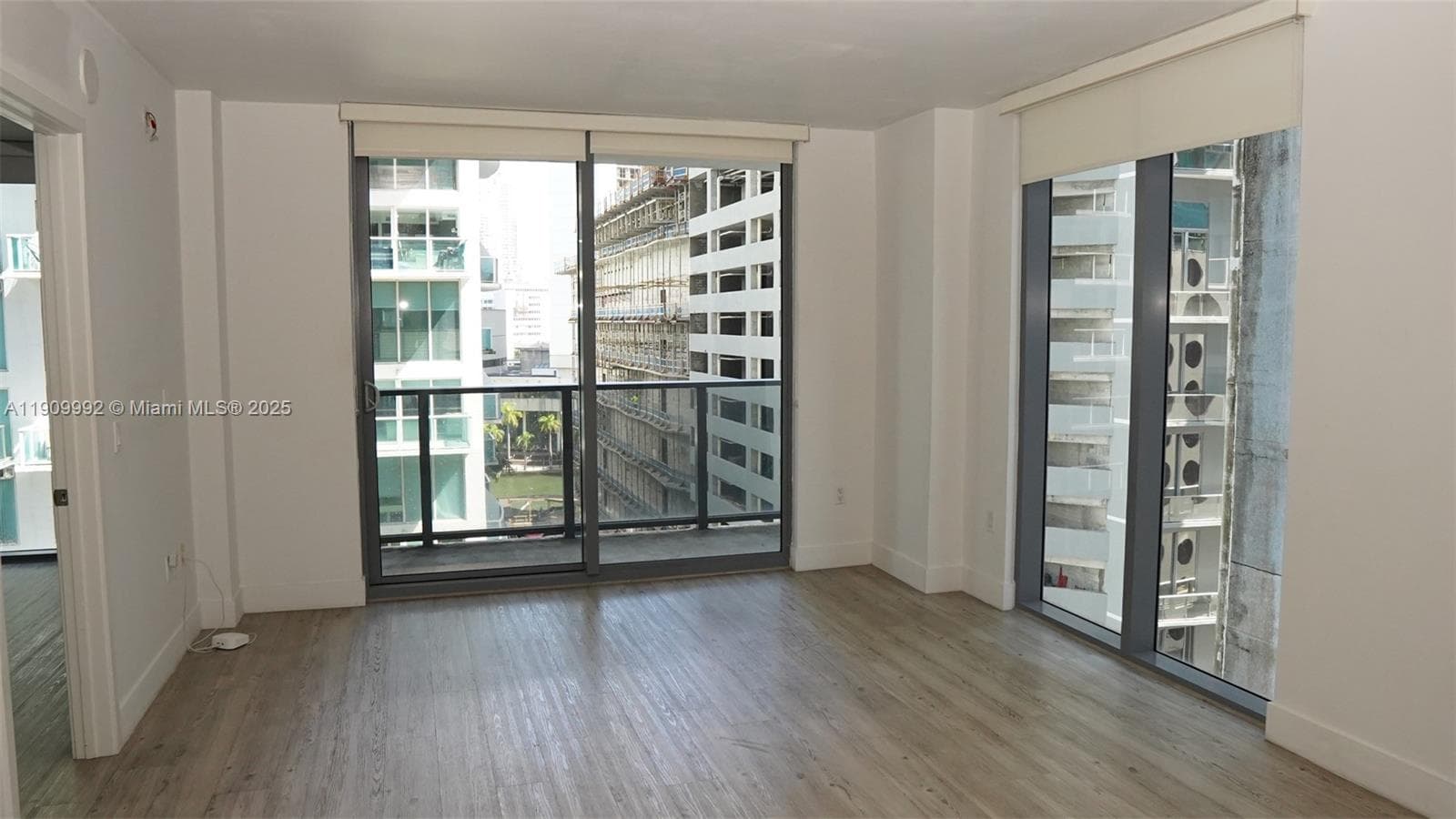 31 SE 6th St # 1108, Miami FL 33131 — 6