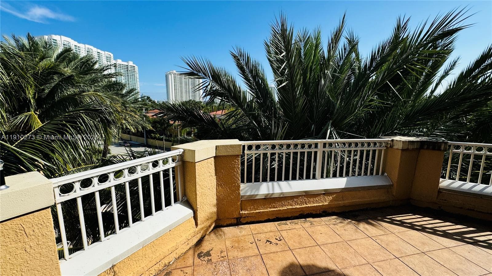 3001 NE 185th St # 431, Aventura FL 33180 — 6