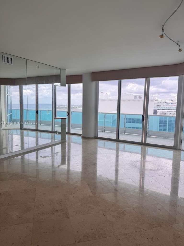 5025 Collins Ave # 1602, Miami Beach FL 33140 — 2