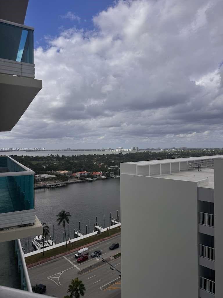 5025 Collins Ave # 1602, Miami Beach FL 33140 — 20