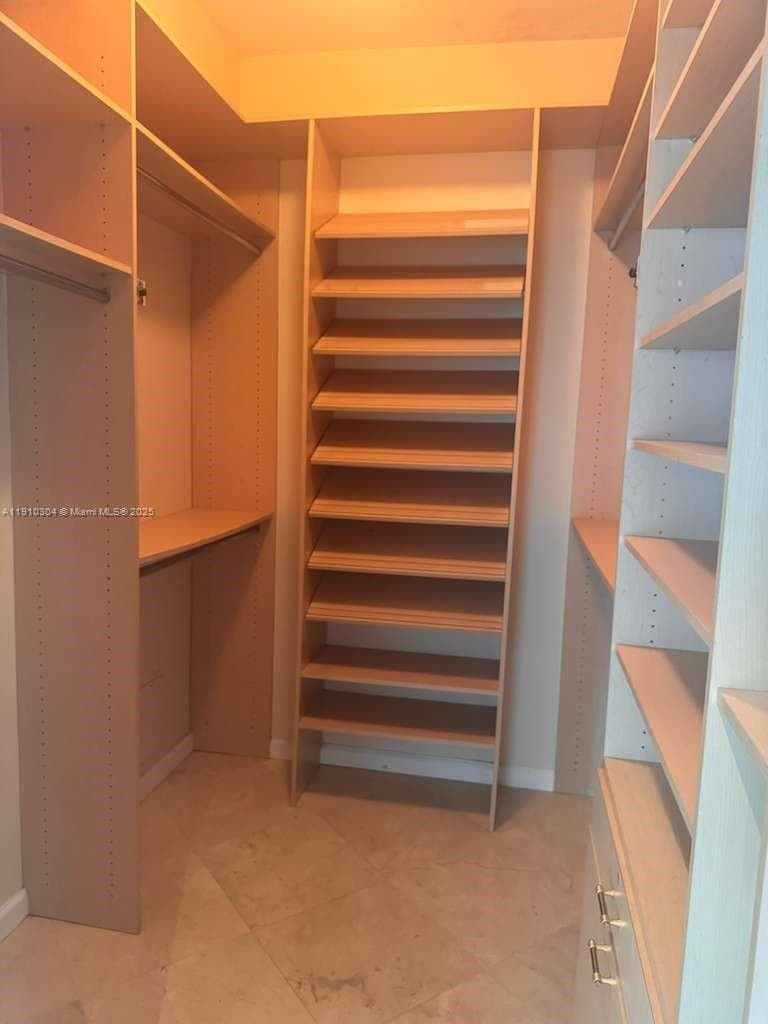 5025 Collins Ave # 1602, Miami Beach FL 33140 — 10