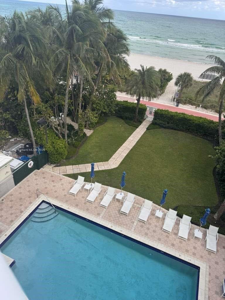 5025 Collins Ave # 1602, Miami Beach FL 33140 — 37
