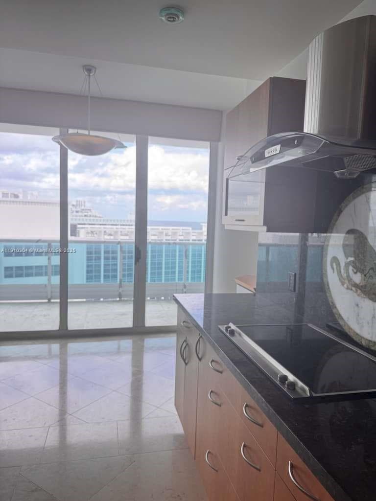 5025 Collins Ave # 1602, Miami Beach FL 33140 — 25