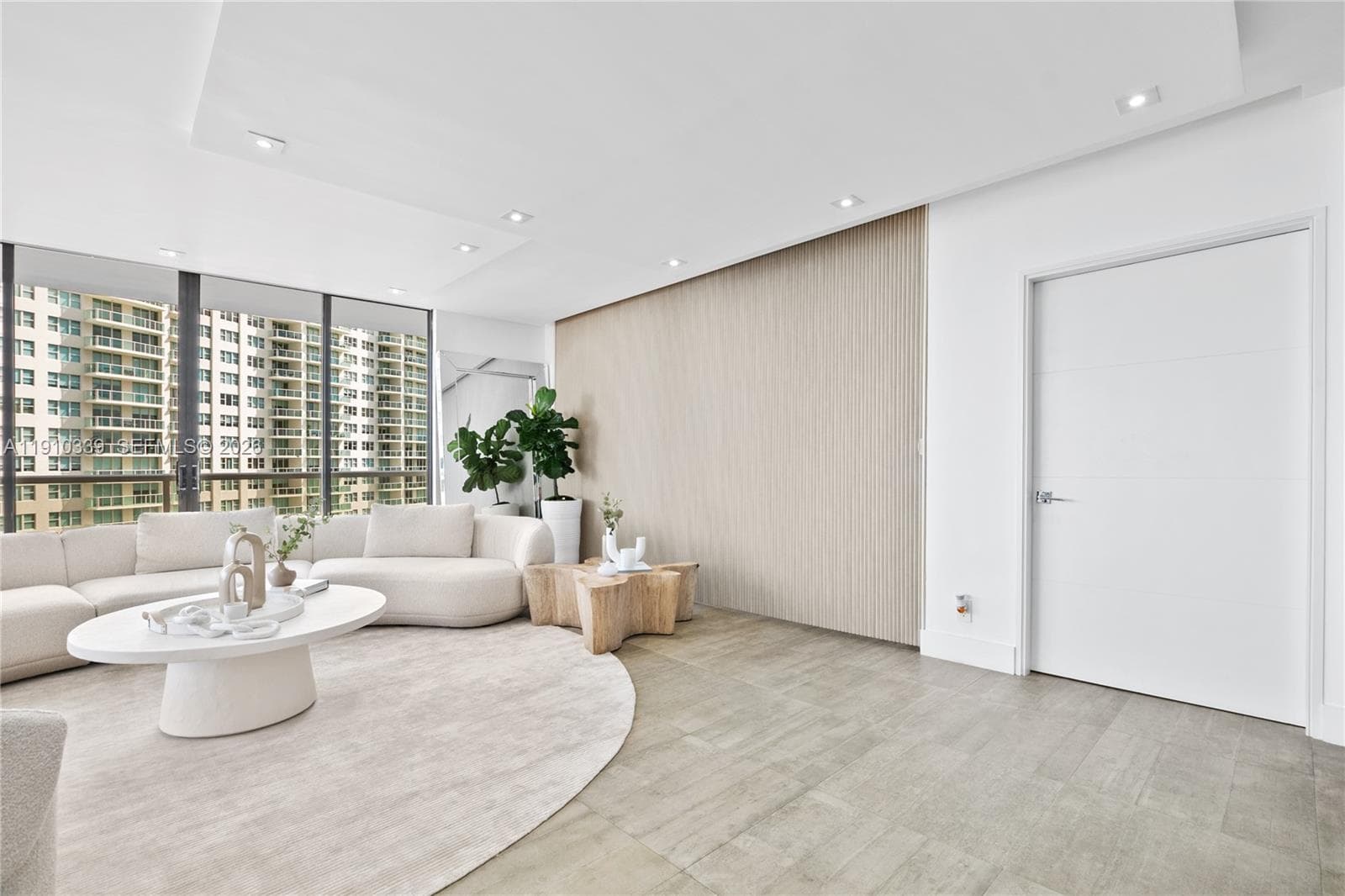 20281 E Country Club Dr # 808, Aventura FL 33180 — 13
