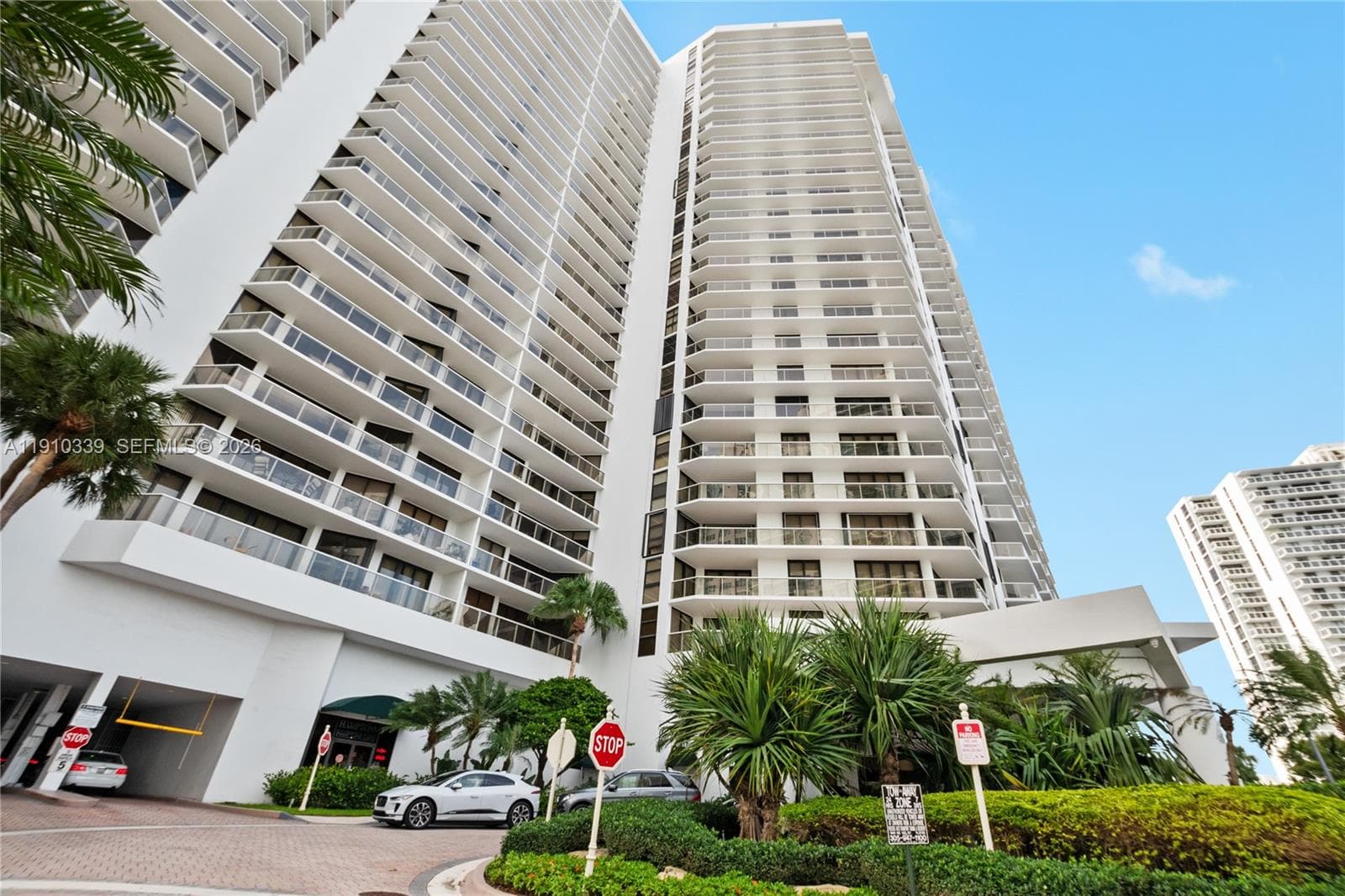 20281 E Country Club Dr # 808, Aventura FL 33180 — 41