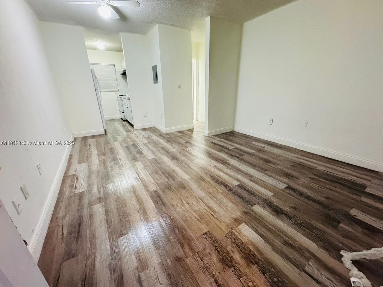 932 NW 5th St, Miami FL 33128 — 11