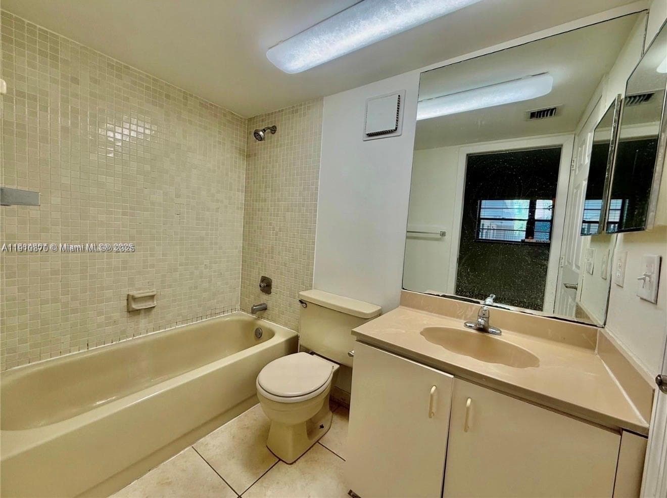 10825 SW 112th Ave # 302, Miami FL 33176 — 6