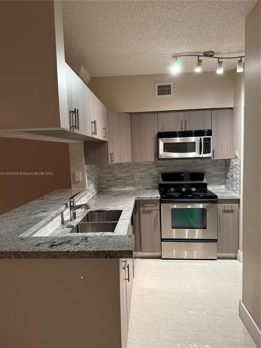 17150 N Bay Rd # 2102, Sunny Isles Beach FL 33160 — 6