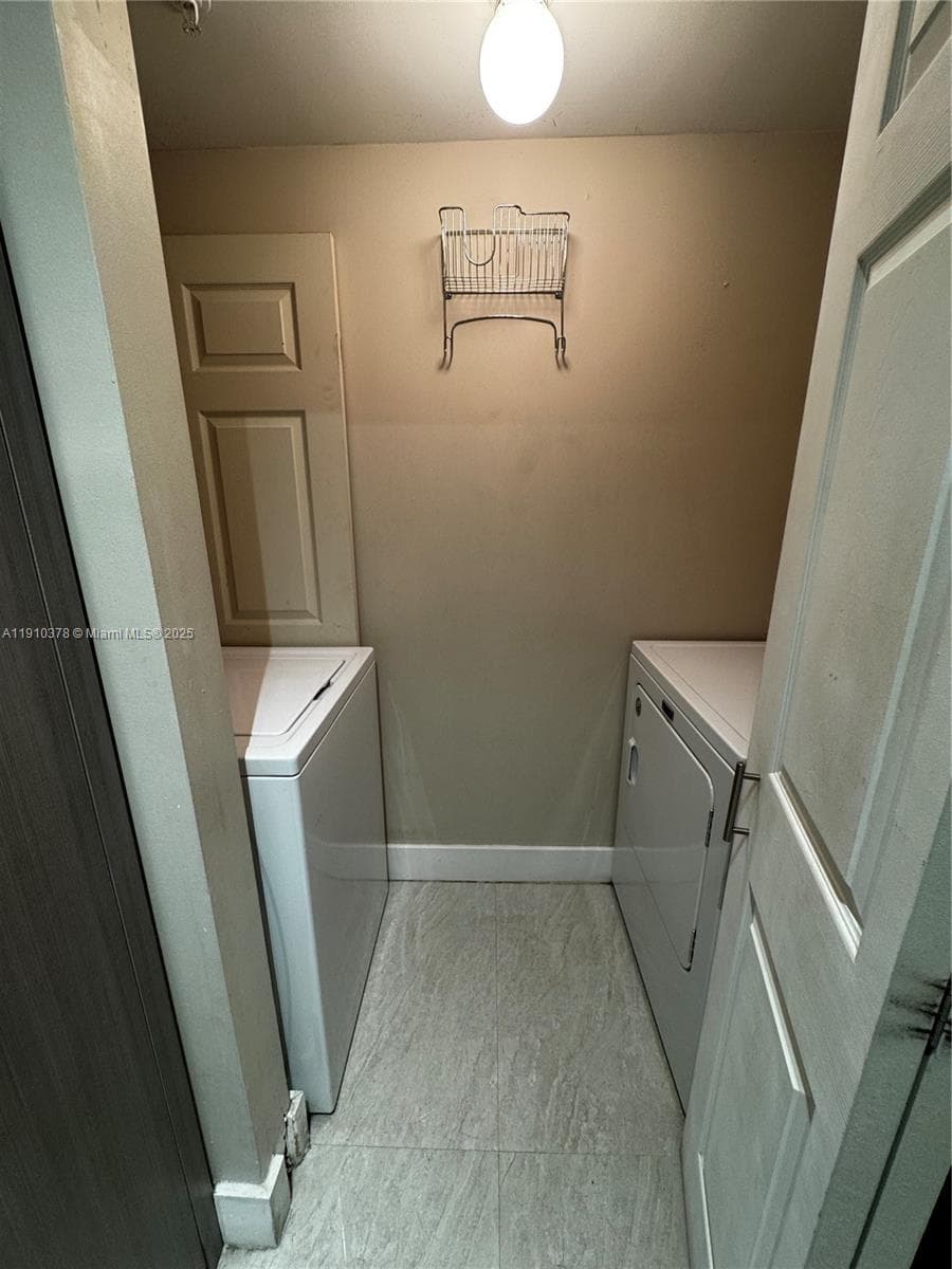17150 N Bay Rd # 2102, Sunny Isles Beach FL 33160 — 18