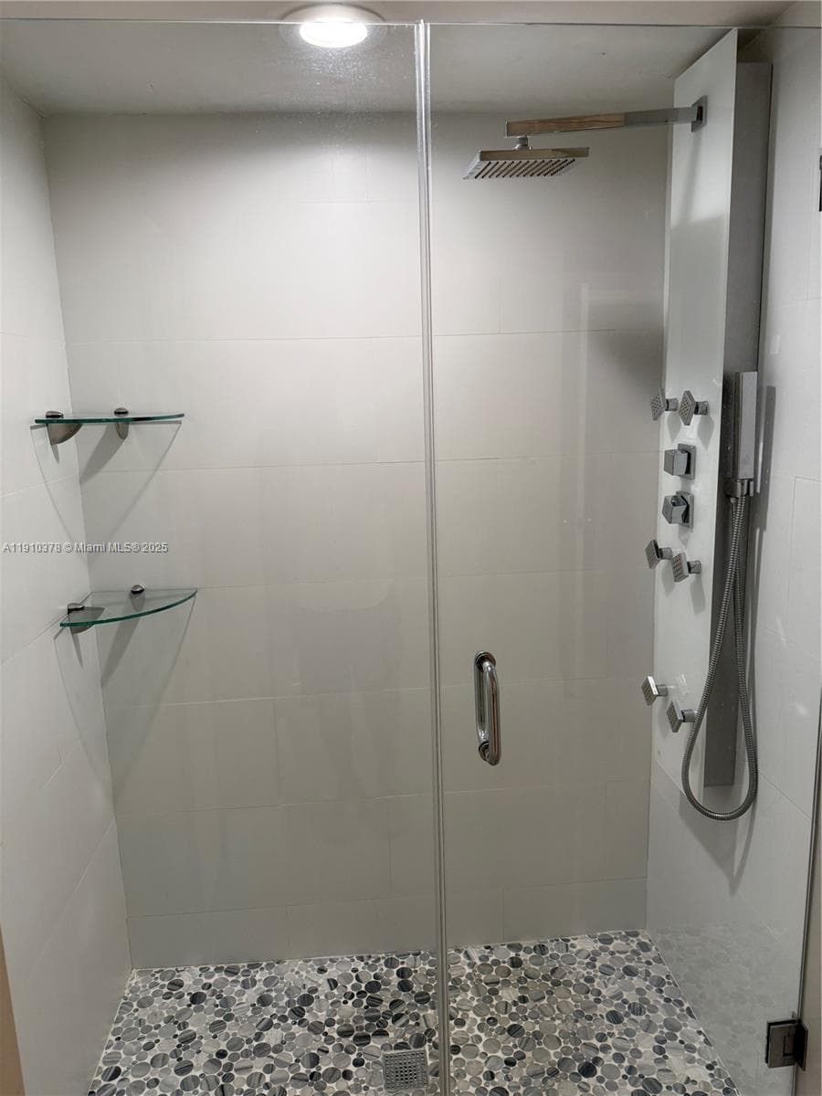 17150 N Bay Rd # 2102, Sunny Isles Beach FL 33160 — 15