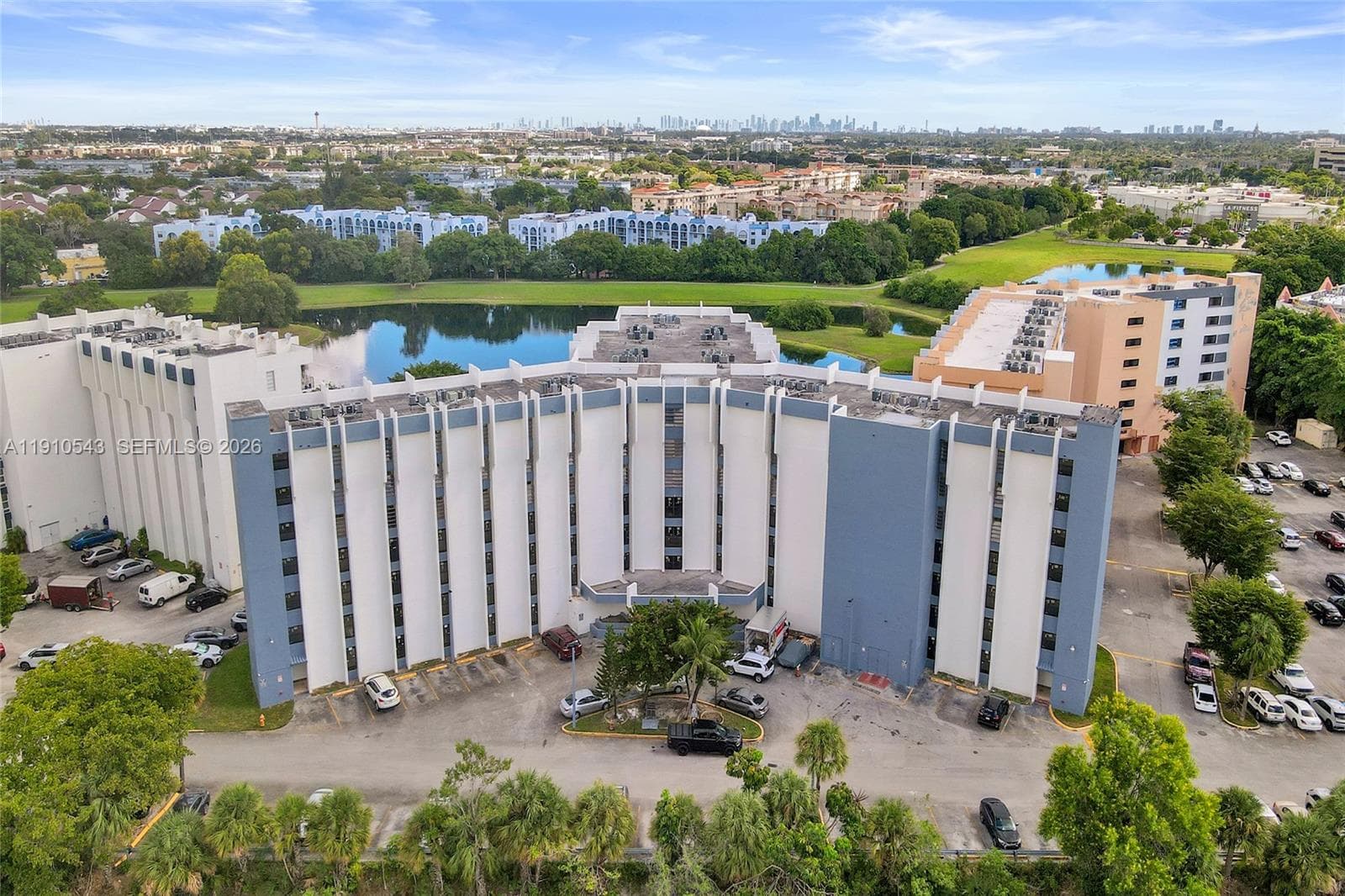 9686 Fontainebleau Blvd # 507, Miami FL 33172 — 6