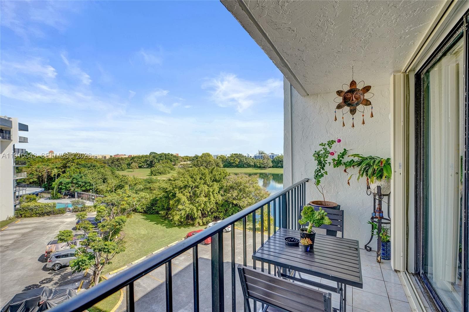 9686 Fontainebleau Blvd # 507, Miami FL 33172 — 12