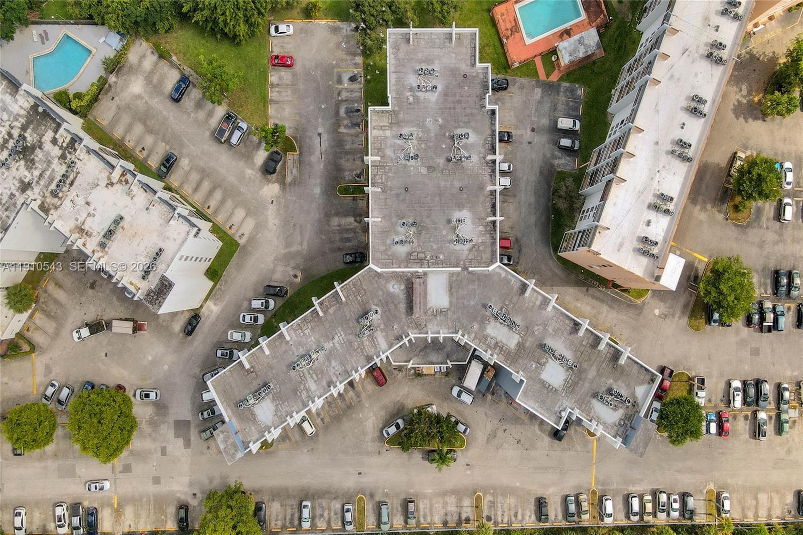 9686 Fontainebleau Blvd # 507, Miami FL 33172 — 22
