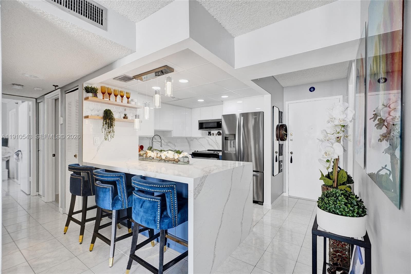 9686 Fontainebleau Blvd # 507, Miami FL 33172 — 1