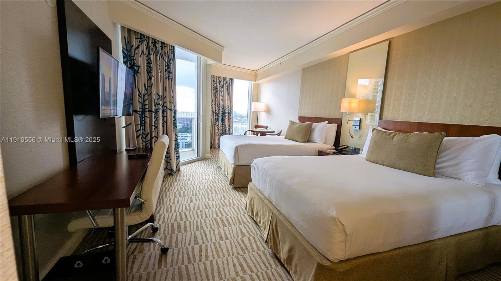 18001 Collins Ave # 2115, Sunny Isles Beach FL 33160 — 23