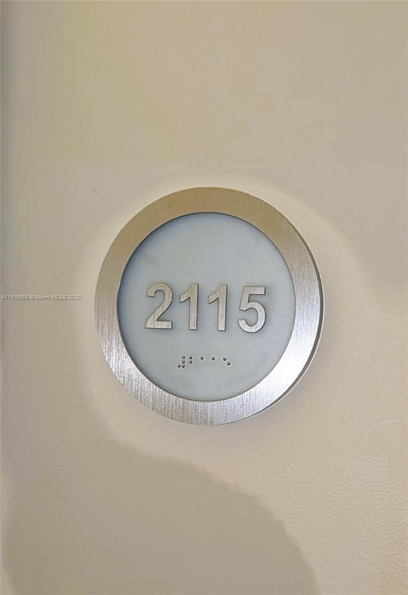 18001 Collins Ave # 2115, Sunny Isles Beach FL 33160 — 22