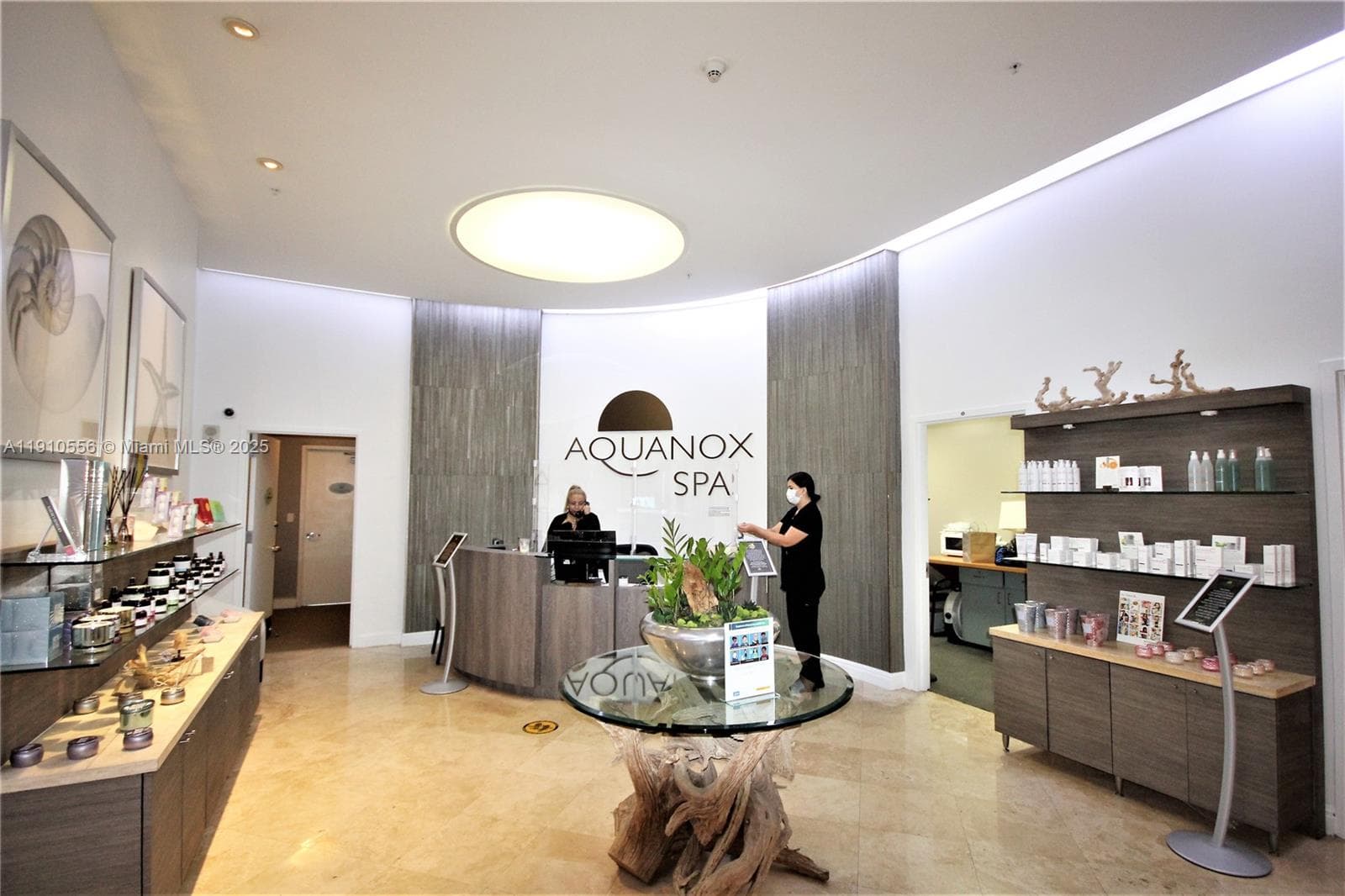 18001 Collins Ave # 2115, Sunny Isles Beach FL 33160 — 33