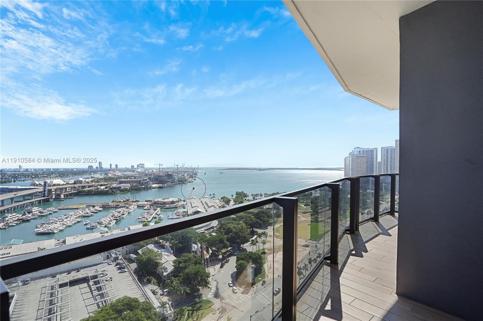 398 NE 5th St # 1811, Miami FL 33132 — 25