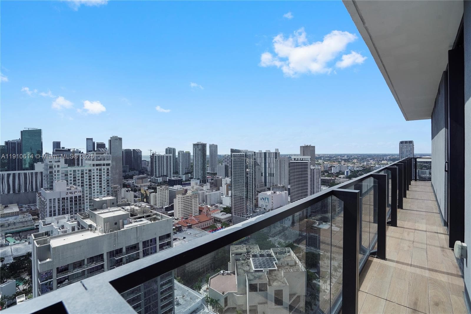 398 NE 5th St # 3618, Miami FL 33132 — 36