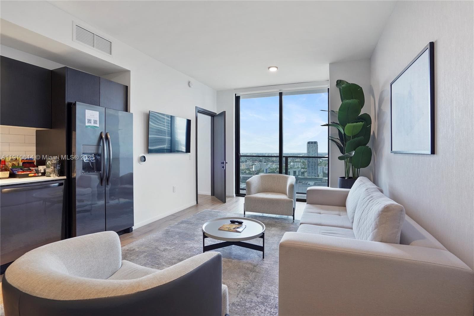 398 NE 5th St # 3618, Miami FL 33132 — 10