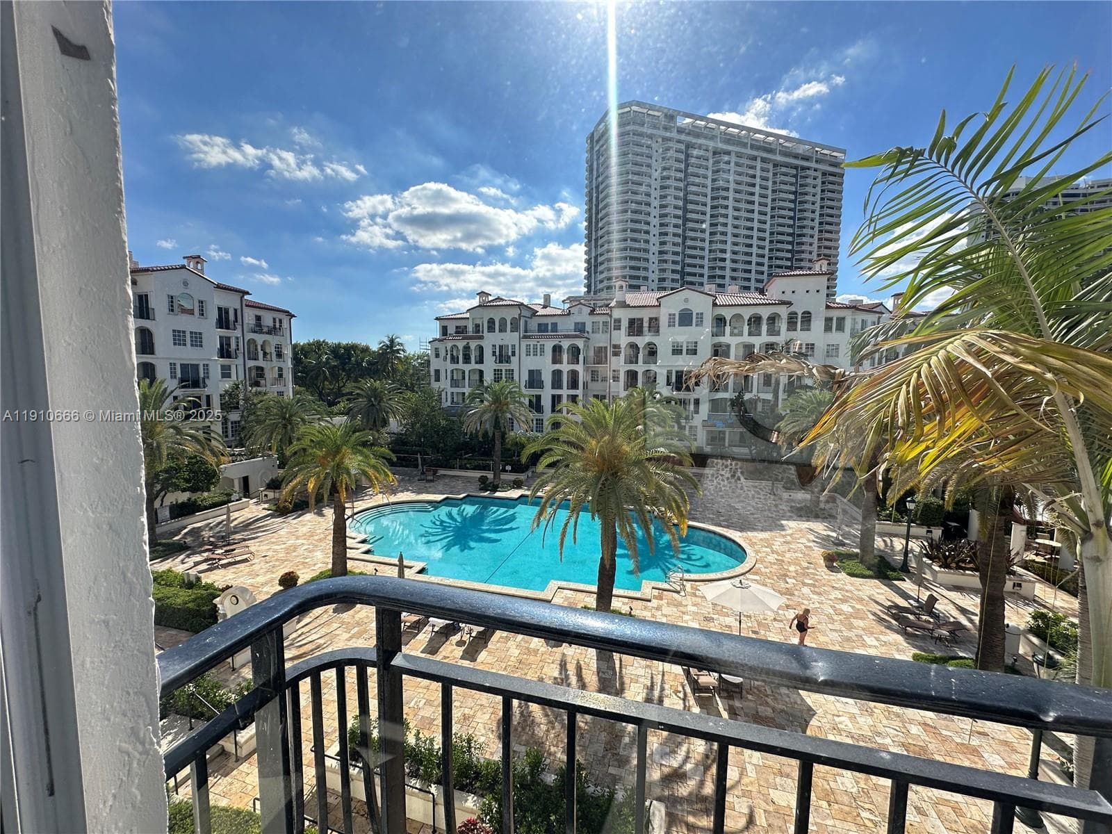3900 Island Blvd # 303, Aventura FL 33160 — 23