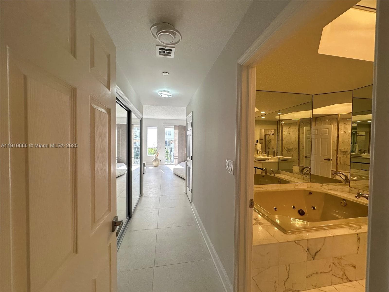 3900 Island Blvd # 303, Aventura FL 33160 — 19
