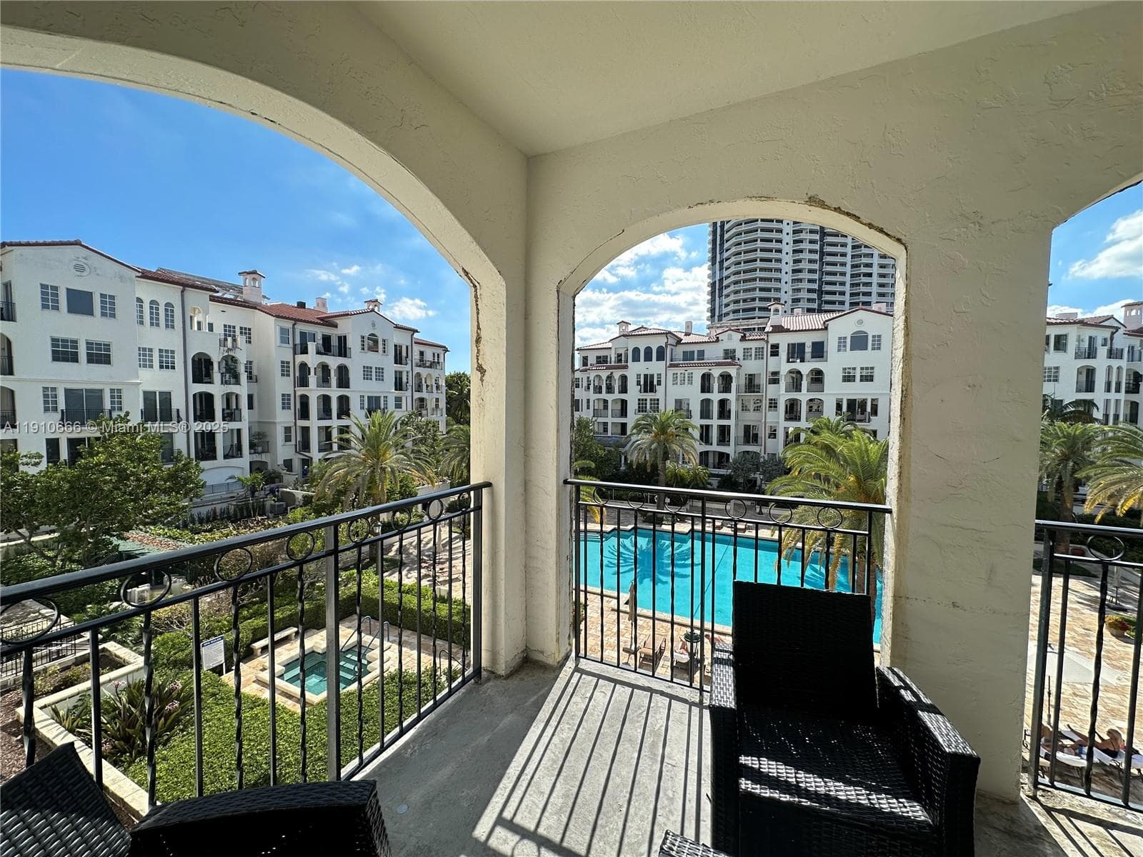 3900 Island Blvd # 303, Aventura FL 33160 — 8
