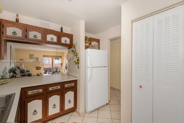 1890 W 56th St # 1423, Hialeah FL 33012 — 16