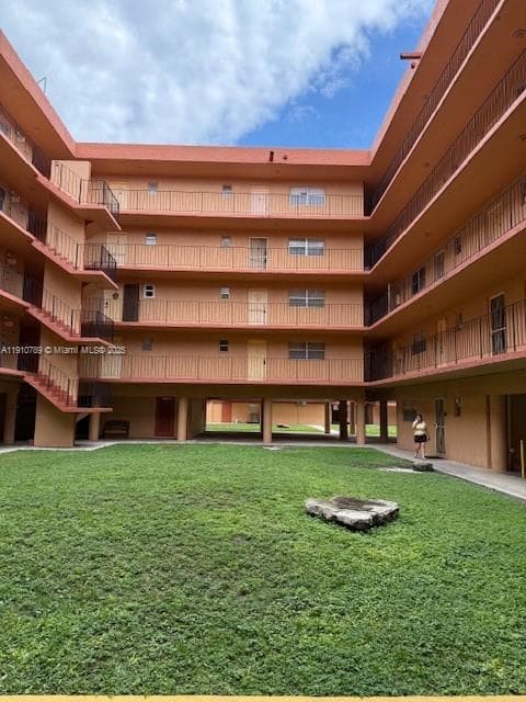 1890 W 56th St # 1423, Hialeah FL 33012 — 26
