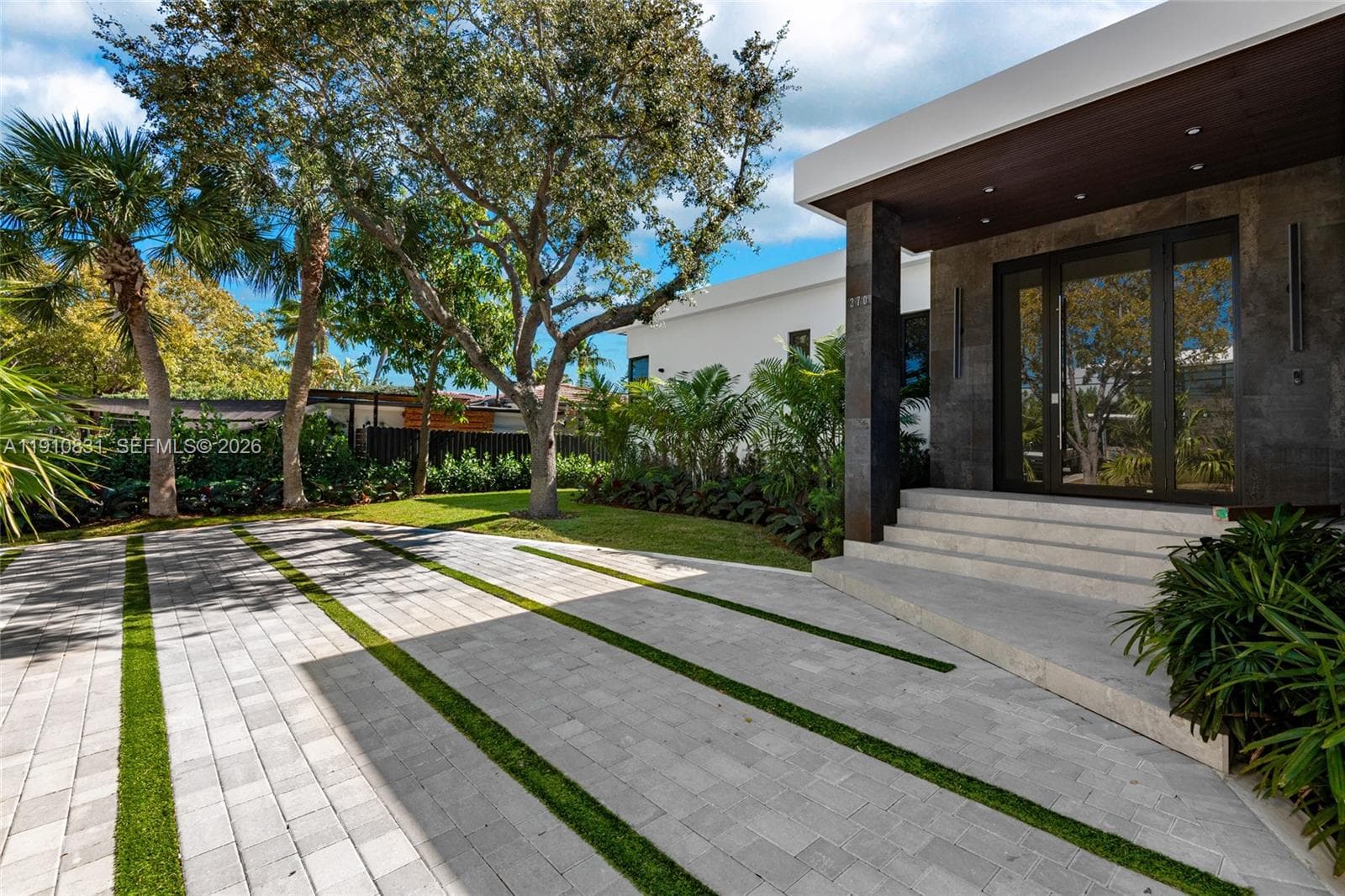 270 N Shore Dr, Miami Beach FL 33141 — 3