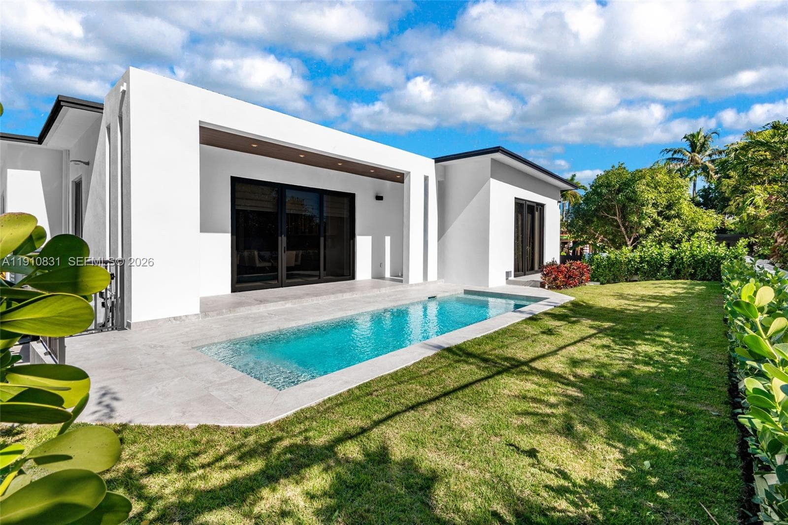 270 N Shore Dr, Miami Beach FL 33141 — 34
