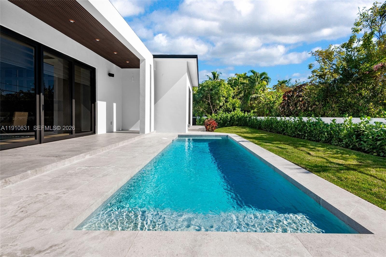 270 N Shore Dr, Miami Beach FL 33141 — 33