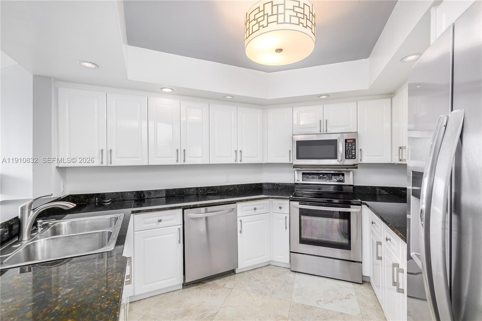 1800 Sunset Harbour Dr # 715, Miami Beach FL 33139 — 4