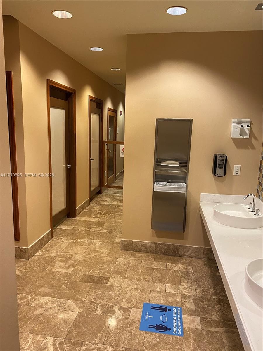 1050 Brickell Ave # 1904, Miami FL 33131 — 26