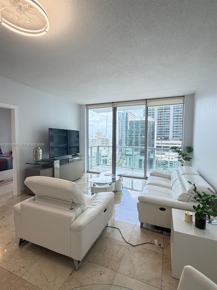 1050 Brickell Ave # 1904, Miami FL 33131 — 1