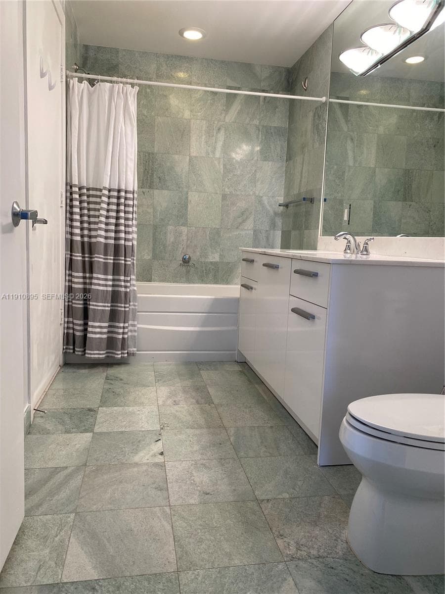 1050 Brickell Ave # 1904, Miami FL 33131 — 14