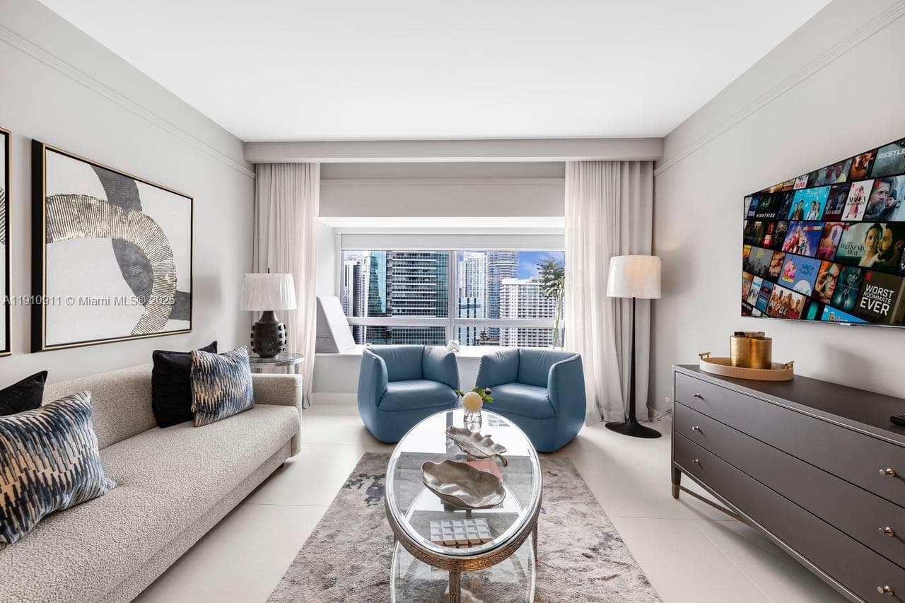 1435 Brickell Ave # 3410, Miami FL 33131 — 1