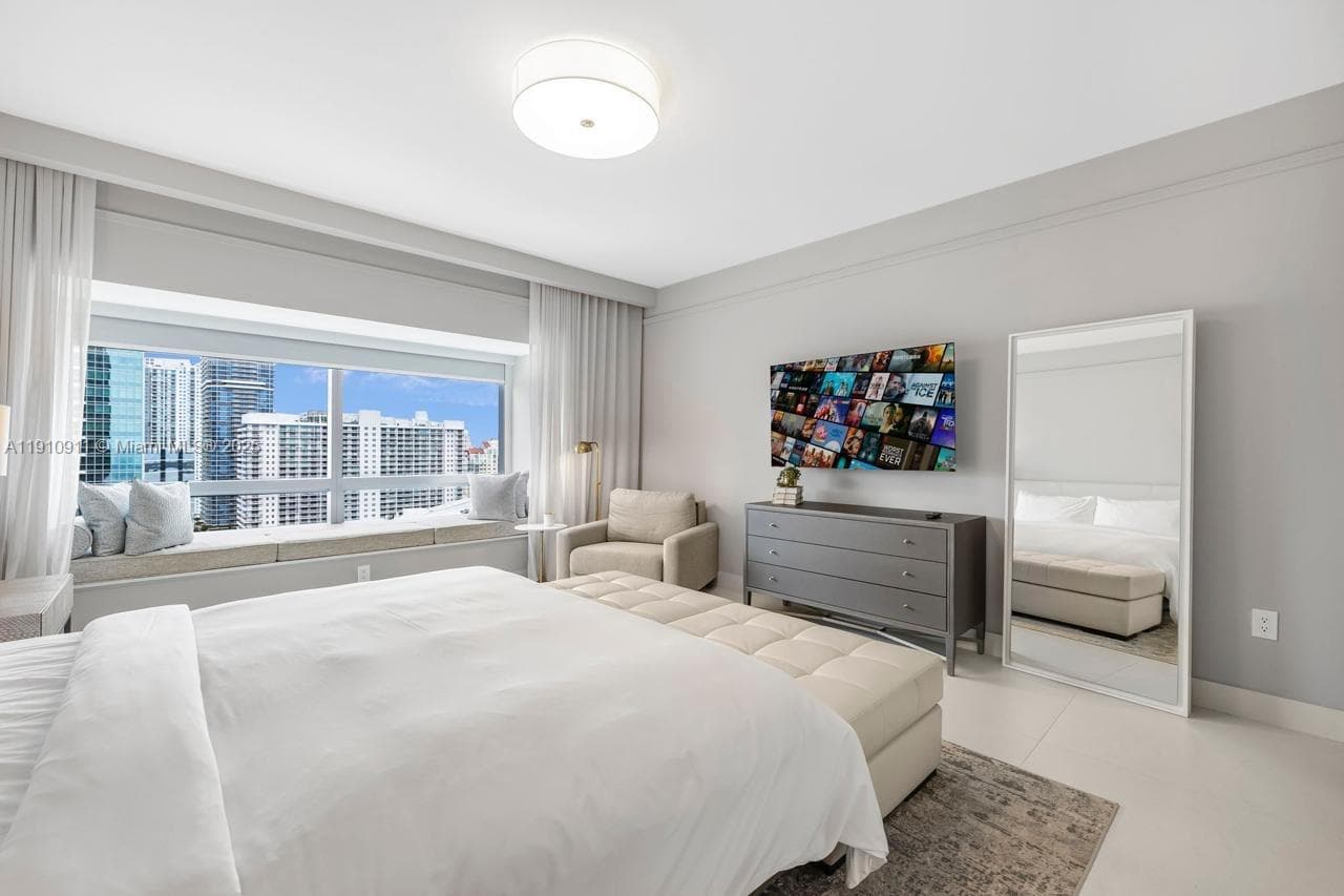 1435 Brickell Ave # 3410, Miami FL 33131 — 8