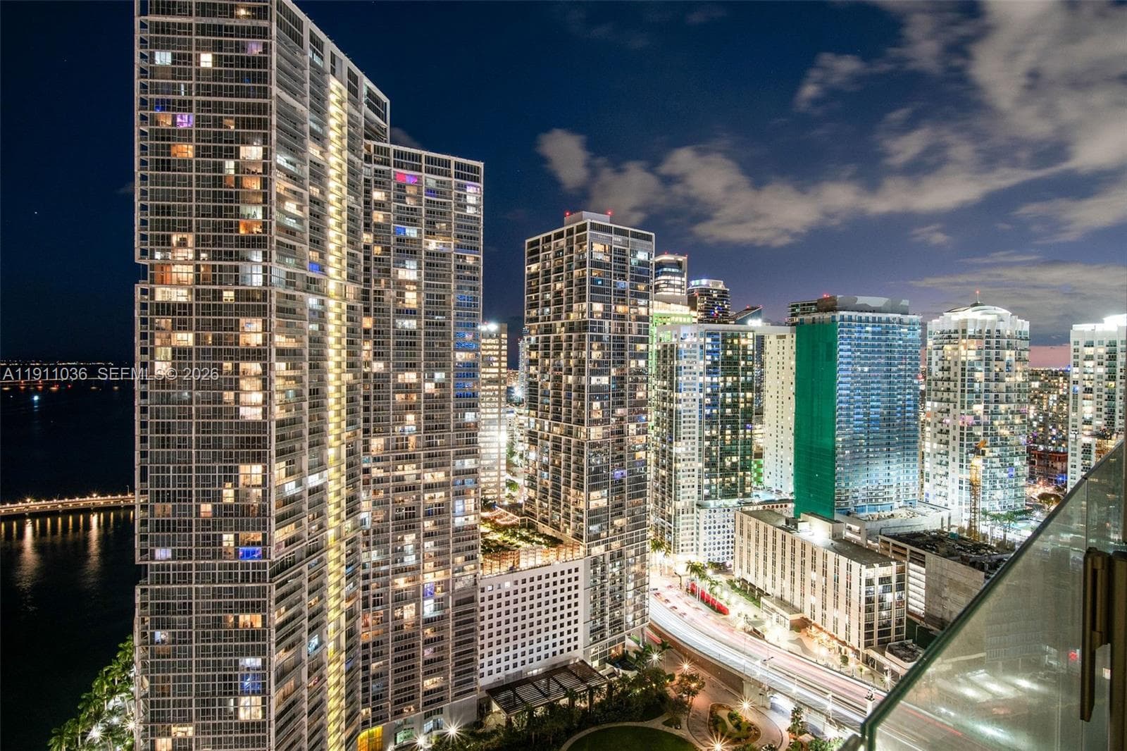 300 Biscayne Blvd Way # 3404, Miami FL 33131 — 47
