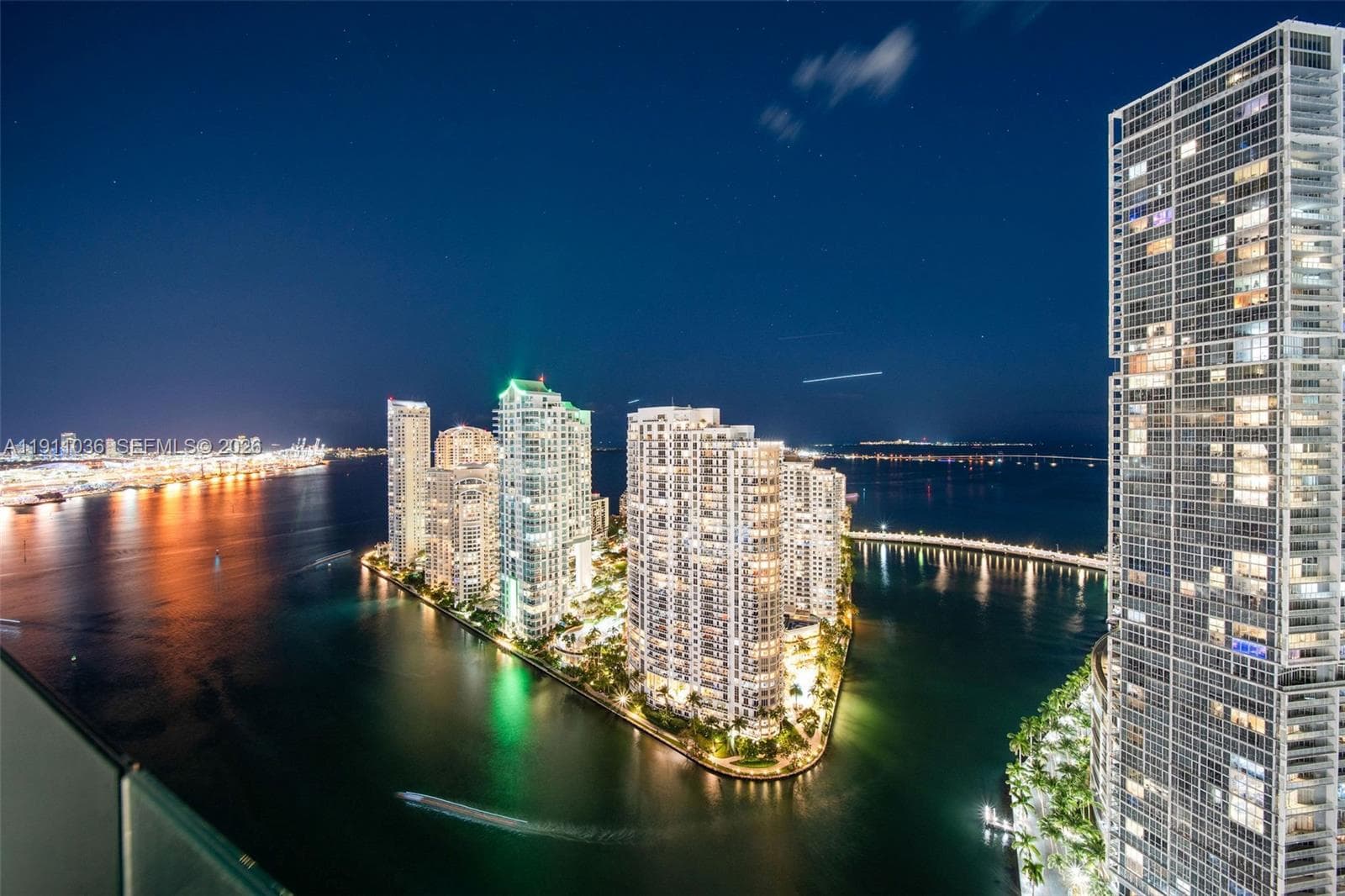300 Biscayne Blvd Way # 3404, Miami FL 33131 — 49